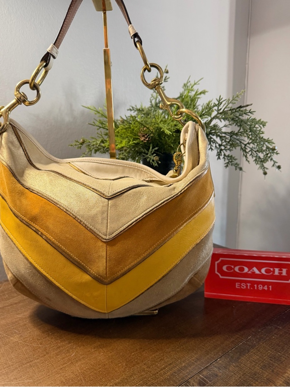 Coach Vintage Y2K Limited Edition
Chevron Shoulder Bag - Picture 3 of 15